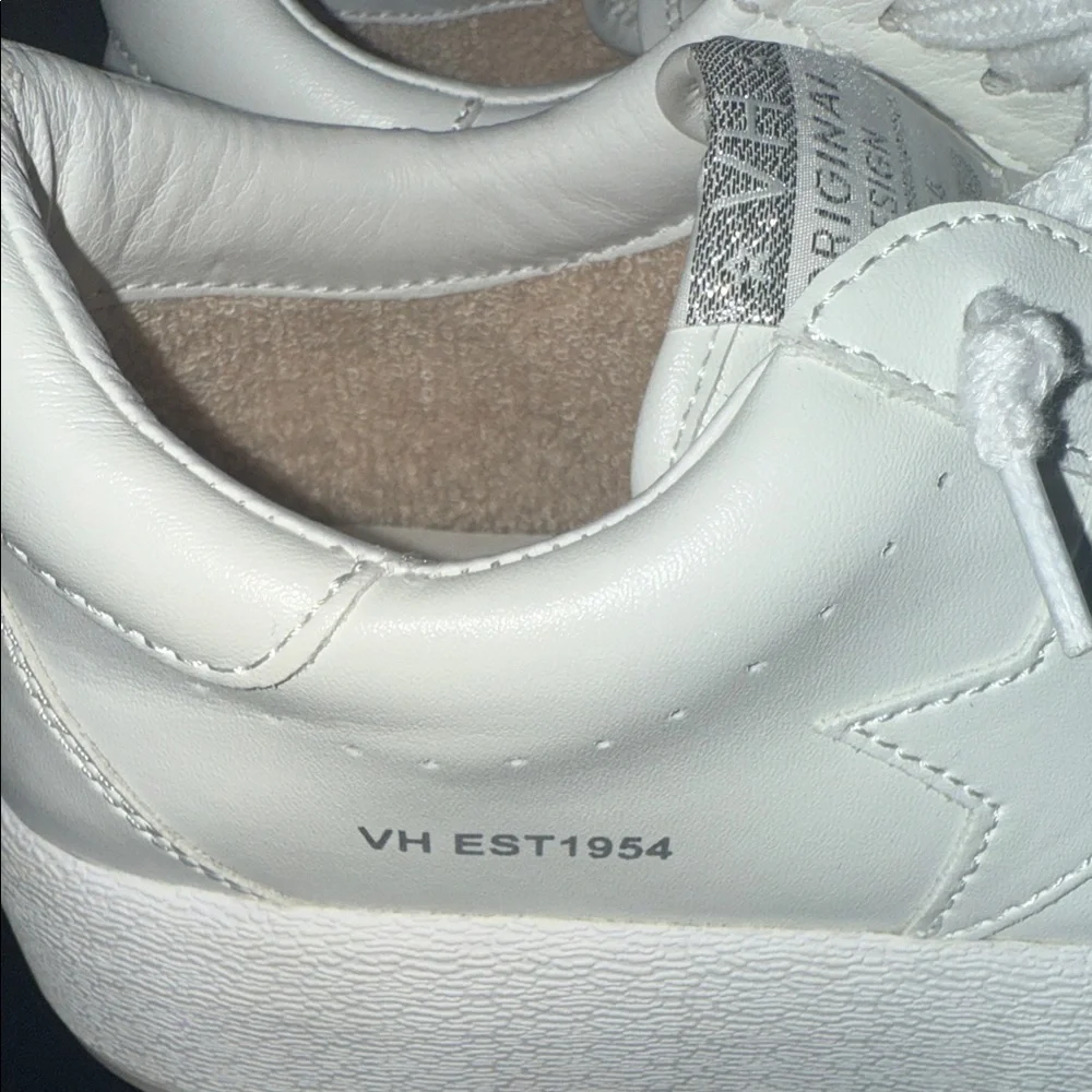 Vintage Havana Cream Leather Sneakers - Picture 5 of 9